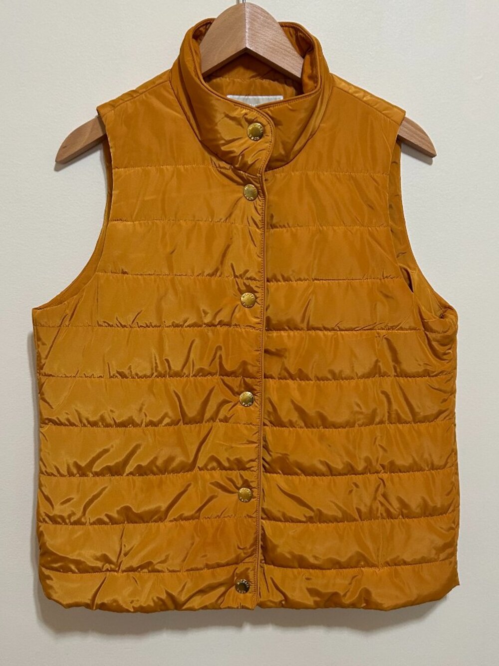 Michael | Michael Kors Low-Puff Vest Gold Tone Snaps Gold/Orange Size M